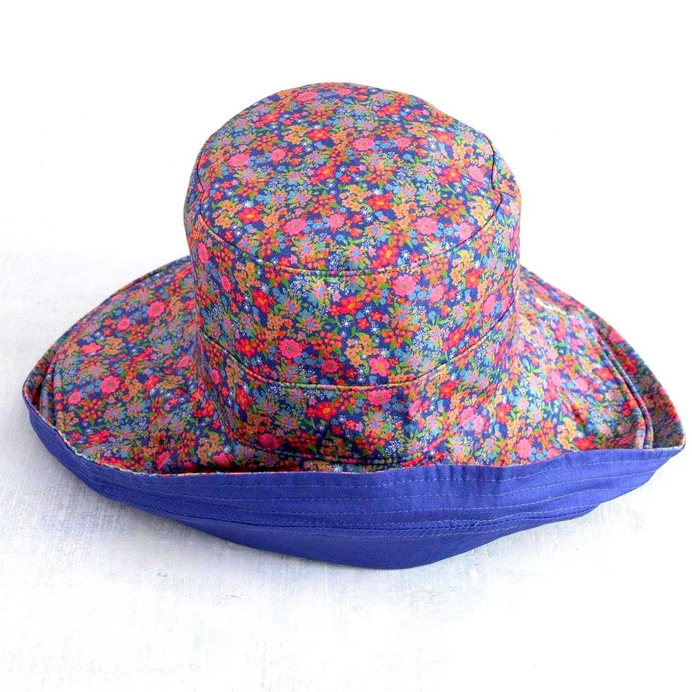 Natural Life Reversible Rain Bucket Hat